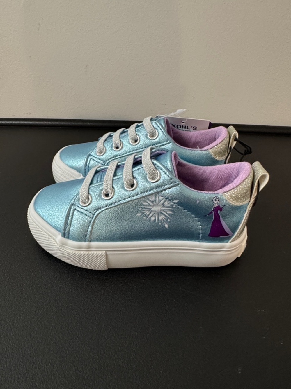 Disney Frozen Light Blue Glitter Sneakers Girls Toddler Size 7 New NWT